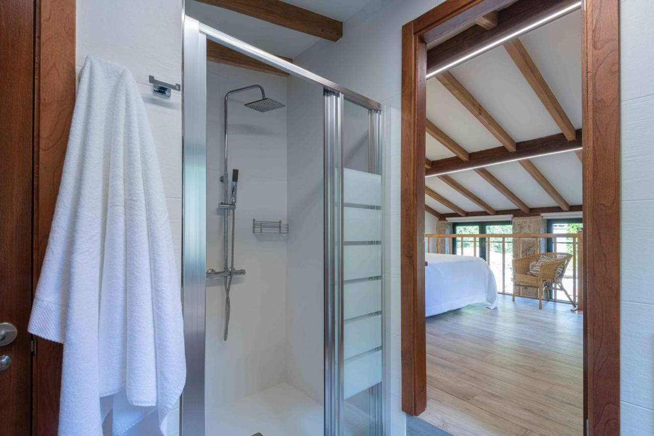 Entre Os Rios - Casa Rural Y Enoturismo โปบราโดคารามิงยาล ภายนอก รูปภาพ