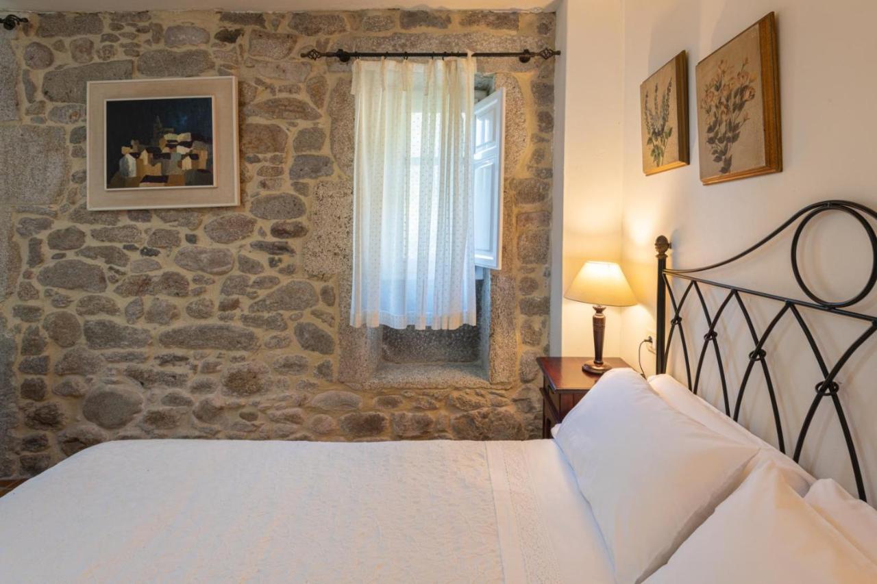 Entre Os Rios - Casa Rural Y Enoturismo โปบราโดคารามิงยาล ภายนอก รูปภาพ