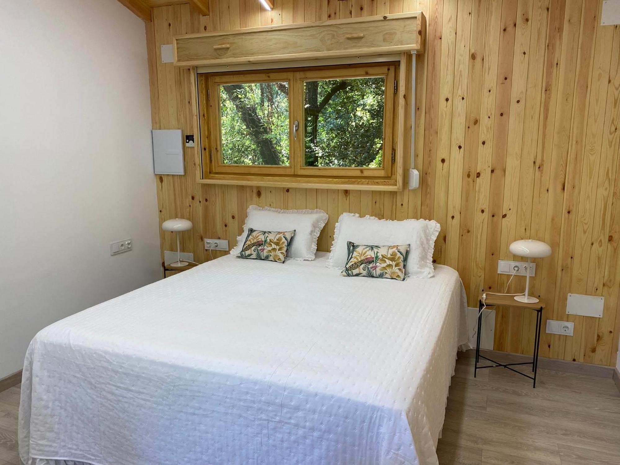 Entre Os Rios - Casa Rural Y Enoturismo โปบราโดคารามิงยาล ภายนอก รูปภาพ