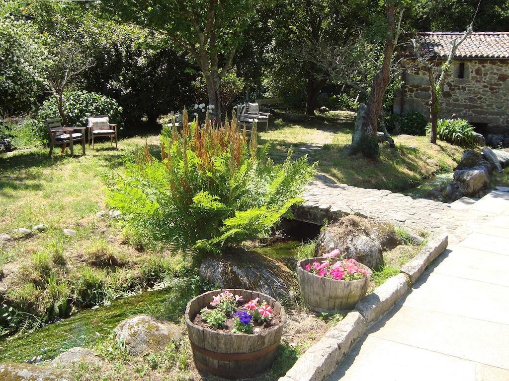Entre Os Rios - Casa Rural Y Enoturismo โปบราโดคารามิงยาล ภายนอก รูปภาพ
